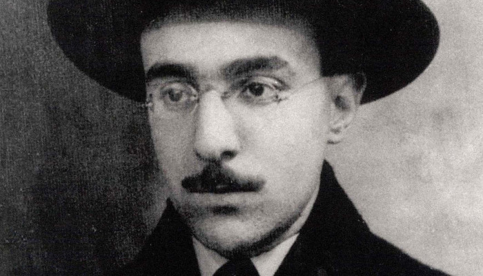 Fernando Pessoa - Álvaro de Campos: Nyílegyenes költemény