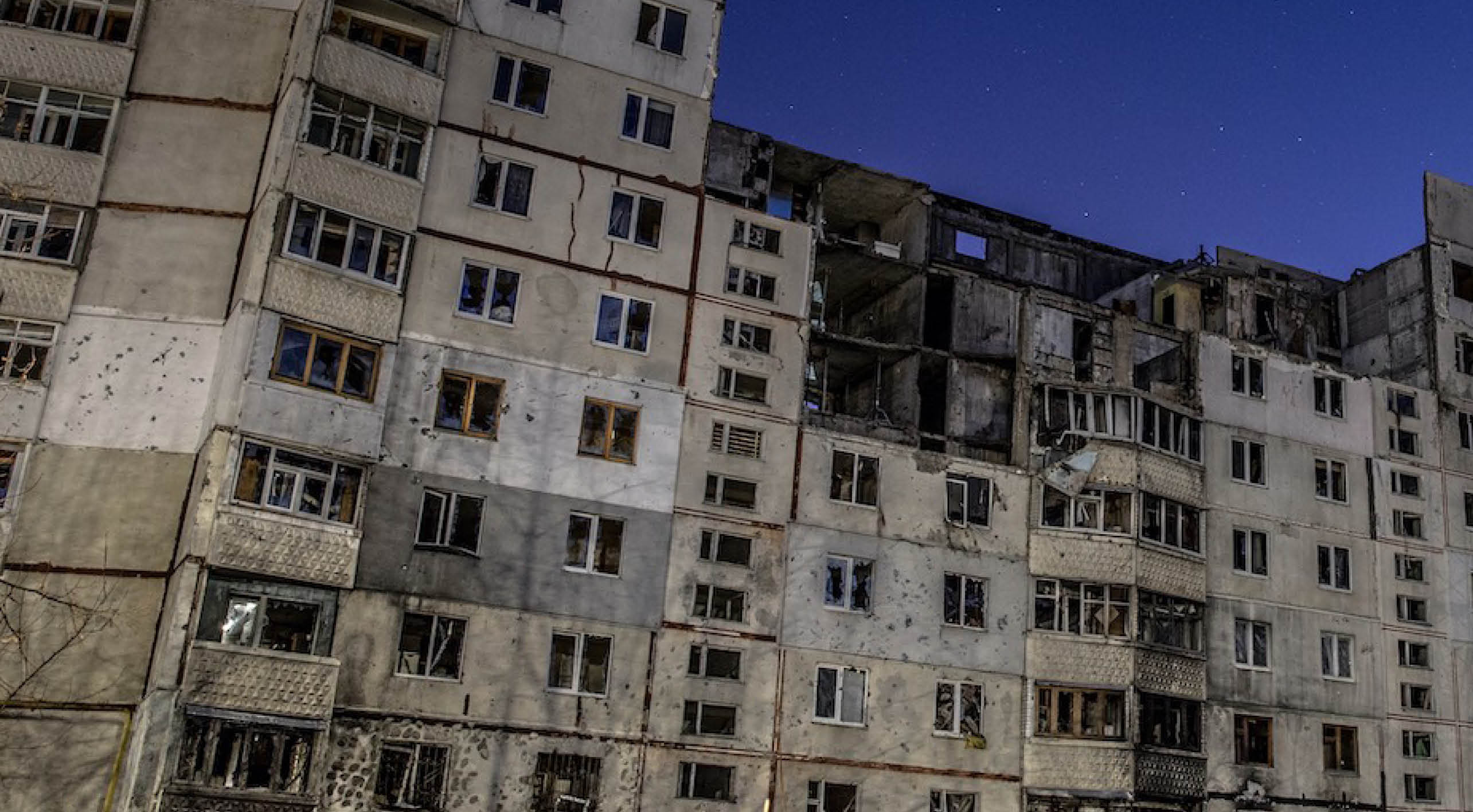 Újrakezdett történelem, még mindig háború, gyerek a „forradalom"-ban és a fronton